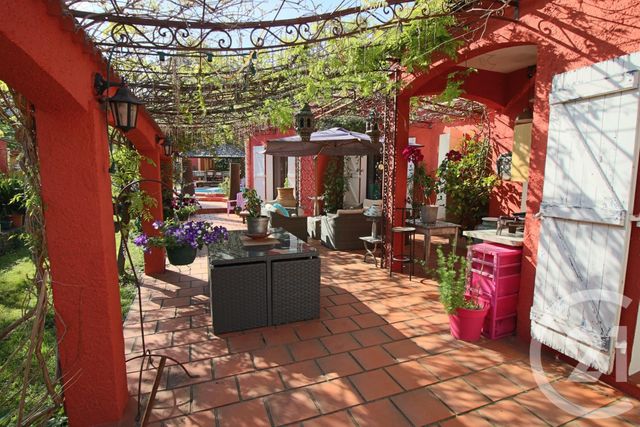 maison à vendre - 5 pièces - 172.18 m2 - BELGENTIER - 83 - PROVENCE-ALPES-COTE-D-AZUR - Century 21 Le Rocher maison à vendre - 5 pièces - 172.18 m2 - BELGENTIER - 83 - PROVENCE-ALPES-COTE-D-AZUR - Century 21 Le Rocher