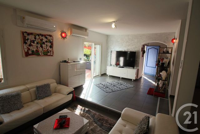 maison à vendre - 5 pièces - 172.18 m2 - BELGENTIER - 83 - PROVENCE-ALPES-COTE-D-AZUR - Century 21 Le Rocher maison à vendre - 5 pièces - 172.18 m2 - BELGENTIER - 83 - PROVENCE-ALPES-COTE-D-AZUR - Century 21 Le Rocher