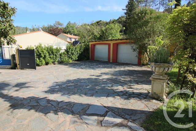 maison à vendre - 5 pièces - 172.18 m2 - BELGENTIER - 83 - PROVENCE-ALPES-COTE-D-AZUR - Century 21 Le Rocher maison à vendre - 5 pièces - 172.18 m2 - BELGENTIER - 83 - PROVENCE-ALPES-COTE-D-AZUR - Century 21 Le Rocher