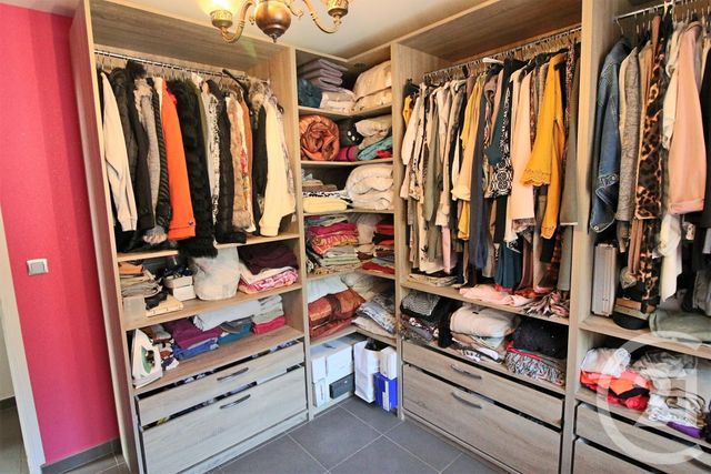 maison à vendre - 5 pièces - 172.18 m2 - BELGENTIER - 83 - PROVENCE-ALPES-COTE-D-AZUR - Century 21 Le Rocher maison à vendre - 5 pièces - 172.18 m2 - BELGENTIER - 83 - PROVENCE-ALPES-COTE-D-AZUR - Century 21 Le Rocher