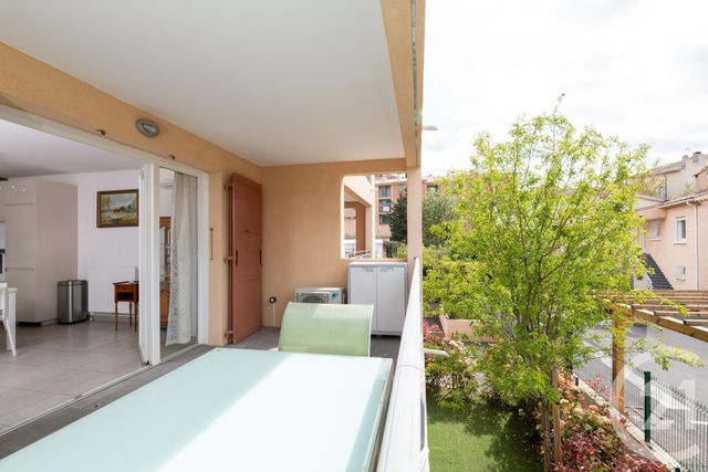 Appartement F3 à vendre - 4 pièces - 82.61 m2 - LA GARDE - 83 - PROVENCE-ALPES-COTE-D-AZUR - Century 21 Le Rocher Appartement F3 à vendre - 4 pièces - 82.61 m2 - LA GARDE - 83 - PROVENCE-ALPES-COTE-D-AZUR - Century 21 Le Rocher