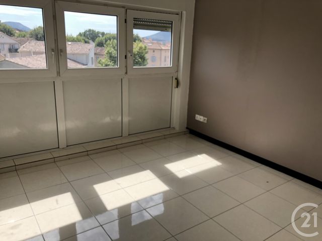 Afficher la photo en grand Appartement T6 à vendre - 6 pièces - 93.89 m2 - LA GARDE - 83 - PROVENCE-ALPES-COTE-D-AZUR - Century 21 Le Rocher