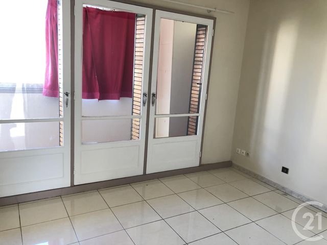 Afficher la photo en grand Appartement T6 à vendre - 6 pièces - 93.89 m2 - LA GARDE - 83 - PROVENCE-ALPES-COTE-D-AZUR - Century 21 Le Rocher