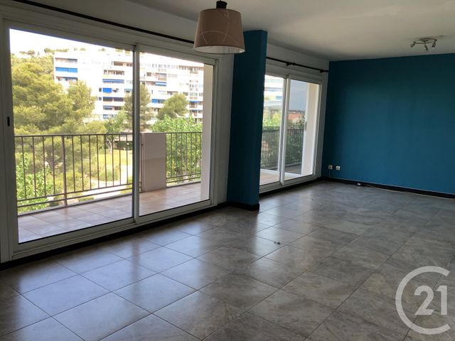 Afficher la photo en grand Appartement T6 à vendre - 6 pièces - 93.89 m2 - LA GARDE - 83 - PROVENCE-ALPES-COTE-D-AZUR - Century 21 Le Rocher