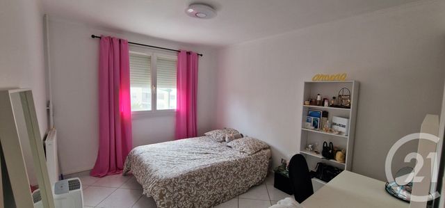 Appartement T5 à vendre - 5 pièces - 94.0 m2 - LA GARDE - 83 - PROVENCE-ALPES-COTE-D-AZUR - Century 21 Le Rocher