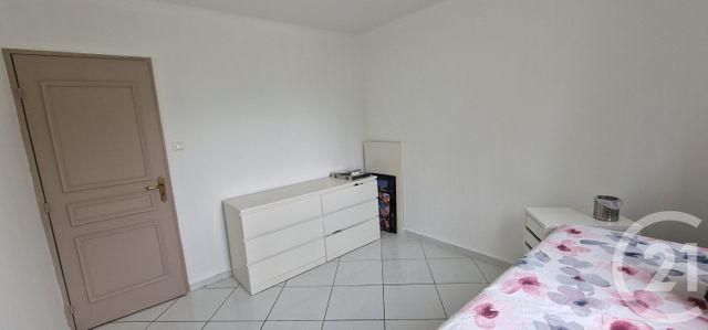 Appartement T5 à vendre - 5 pièces - 94.0 m2 - LA GARDE - 83 - PROVENCE-ALPES-COTE-D-AZUR - Century 21 Le Rocher