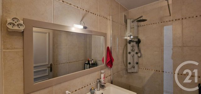Appartement T5 à vendre - 5 pièces - 94.0 m2 - LA GARDE - 83 - PROVENCE-ALPES-COTE-D-AZUR - Century 21 Le Rocher