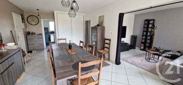 Appartement T5 à vendre - 5 pièces - 94.0 m2 - LA GARDE - 83 - PROVENCE-ALPES-COTE-D-AZUR - Century 21 Le Rocher