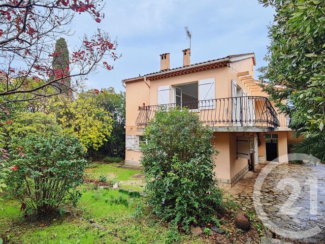 maison à vendre - 7 pièces - 138.0 m2 - LA GARDE - 83 - PROVENCE-ALPES-COTE-D-AZUR - Century 21 Le Rocher