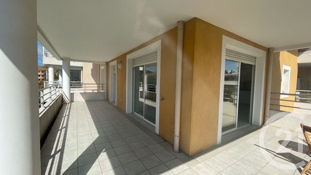 Appartement F3 à vendre - 3 pièces - 63.53 m2 - LA GARDE - 83 - PROVENCE-ALPES-COTE-D-AZUR - Century 21 Le Rocher