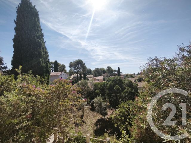 maison à vendre - 5 pièces - 106.09 m2 - LA GARDE - 83 - PROVENCE-ALPES-COTE-D-AZUR - Century 21 Le Rocher