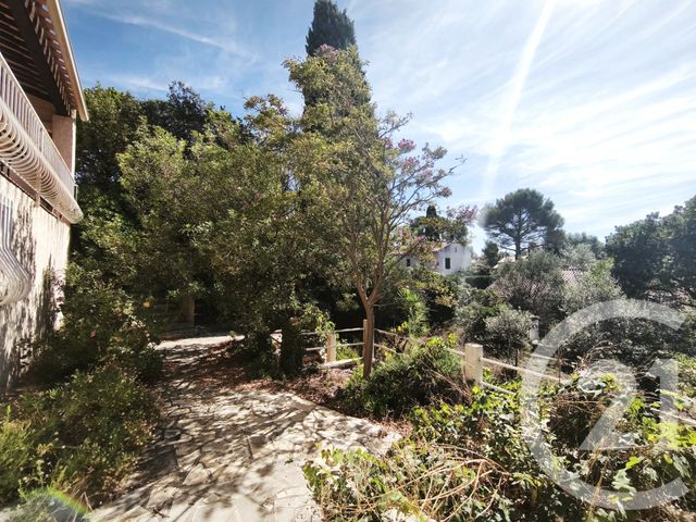 maison à vendre - 5 pièces - 106.09 m2 - LA GARDE - 83 - PROVENCE-ALPES-COTE-D-AZUR - Century 21 Le Rocher