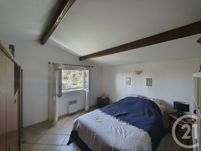 maison à vendre - 5 pièces - 106.09 m2 - LA GARDE - 83 - PROVENCE-ALPES-COTE-D-AZUR - Century 21 Le Rocher