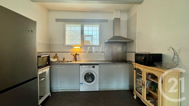 maison à vendre - 2 pièces - 42.77 m2 - GAREOULT - 83 - PROVENCE-ALPES-COTE-D-AZUR - Century 21 Le Rocher