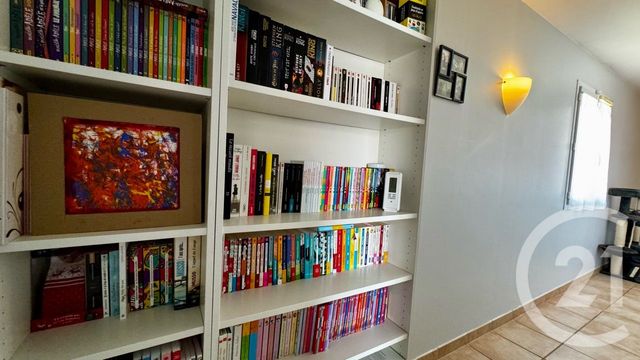 Afficher la photo en grand maison à vendre - 5 pièces - 85.21 m2 - LA GARDE - 83 - PROVENCE-ALPES-COTE-D-AZUR - Century 21 Le Rocher