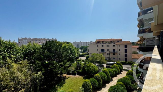 Afficher la photo en grand Appartement F4 à vendre - 4 pièces - 90.82 m2 - LA GARDE - 83 - PROVENCE-ALPES-COTE-D-AZUR - Century 21 Le Rocher
