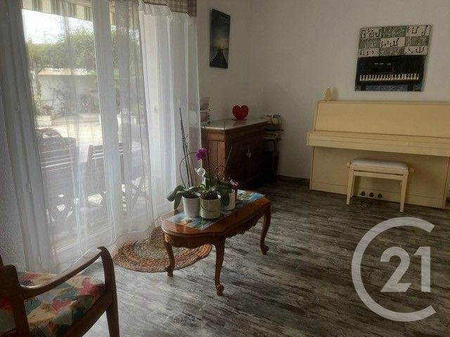 Appartement F3 à louer - 3 pièces - 58.72 m2 - LA GARDE - 83 - PROVENCE-ALPES-COTE-D-AZUR - Century 21 Le Rocher
