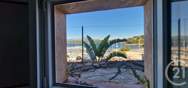 maison à vendre - 5 pièces - 100.0 m2 - LE PRADET - 83 - PROVENCE-ALPES-COTE-D-AZUR - Century 21 Le Rocher