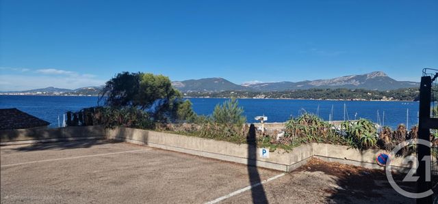 maison à vendre - 5 pièces - 100.0 m2 - LE PRADET - 83 - PROVENCE-ALPES-COTE-D-AZUR - Century 21 Le Rocher