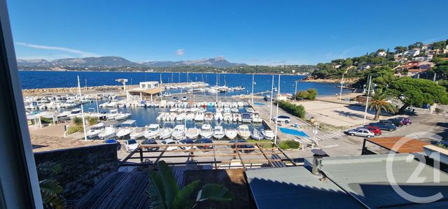 maison à vendre - 5 pièces - 100.0 m2 - LE PRADET - 83 - PROVENCE-ALPES-COTE-D-AZUR - Century 21 Le Rocher