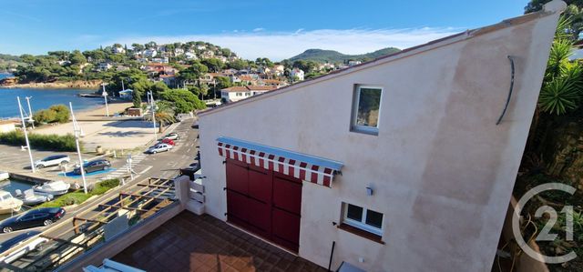 maison à vendre - 5 pièces - 100.0 m2 - LE PRADET - 83 - PROVENCE-ALPES-COTE-D-AZUR - Century 21 Le Rocher