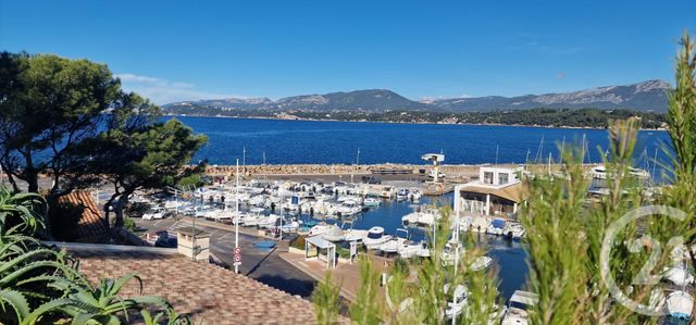 maison à vendre - 5 pièces - 100.0 m2 - LE PRADET - 83 - PROVENCE-ALPES-COTE-D-AZUR - Century 21 Le Rocher