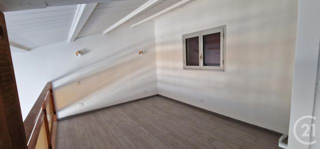 maison à vendre - 5 pièces - 100.0 m2 - LE PRADET - 83 - PROVENCE-ALPES-COTE-D-AZUR - Century 21 Le Rocher