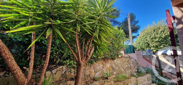 maison à vendre - 5 pièces - 100.0 m2 - LE PRADET - 83 - PROVENCE-ALPES-COTE-D-AZUR - Century 21 Le Rocher