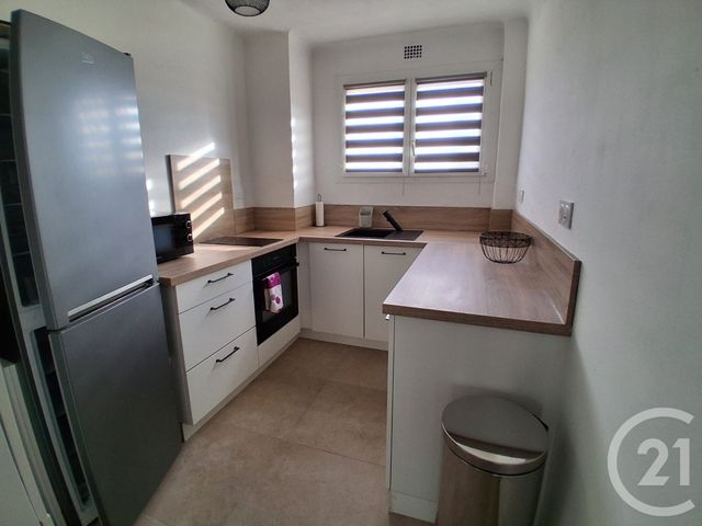 Afficher la photo en grand Appartement F3 à louer - 3 pièces - 59.71 m2 - LA GARDE - 83 - PROVENCE-ALPES-COTE-D-AZUR - Century 21 Le Rocher