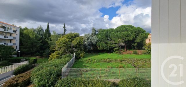 Appartement T3 à vendre - 3 pièces - 70.0 m2 - HYERES - 83 - PROVENCE-ALPES-COTE-D-AZUR - Century 21 Le Rocher