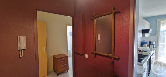 Appartement T3 à vendre - 3 pièces - 70.0 m2 - HYERES - 83 - PROVENCE-ALPES-COTE-D-AZUR - Century 21 Le Rocher