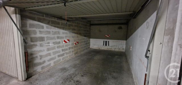 Appartement T3 à vendre - 3 pièces - 70.0 m2 - HYERES - 83 - PROVENCE-ALPES-COTE-D-AZUR - Century 21 Le Rocher