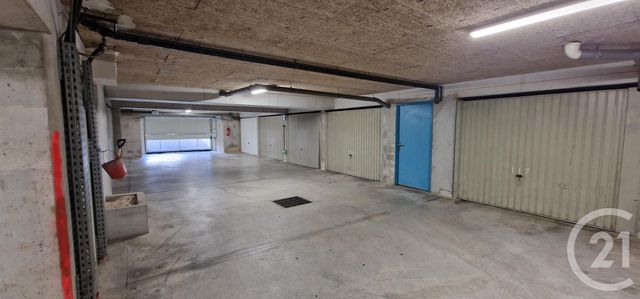 Appartement T3 à vendre - 3 pièces - 70.0 m2 - HYERES - 83 - PROVENCE-ALPES-COTE-D-AZUR - Century 21 Le Rocher