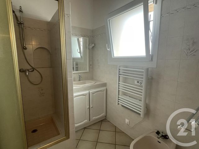 maison à vendre - 6 pièces - 155.57 m2 - SANARY SUR MER - 83 - PROVENCE-ALPES-COTE-D-AZUR - Century 21 Le Rocher