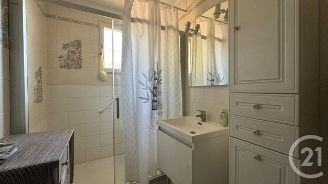 maison à louer - 4 pièces - 82.83 m2 - LA GARDE - 83 - PROVENCE-ALPES-COTE-D-AZUR - Century 21 Le Rocher