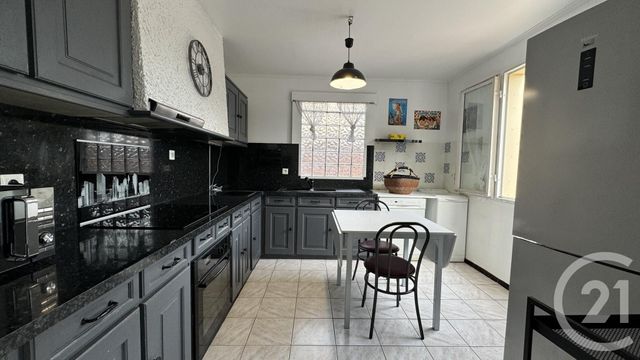 maison à louer - 4 pièces - 82.83 m2 - LA GARDE - 83 - PROVENCE-ALPES-COTE-D-AZUR - Century 21 Le Rocher