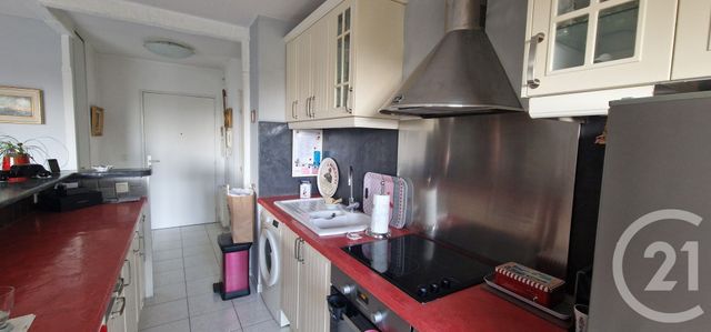 Appartement T2 à vendre - 2 pièces - 49.4 m2 - HYERES - 83 - PROVENCE-ALPES-COTE-D-AZUR - Century 21 Le Rocher