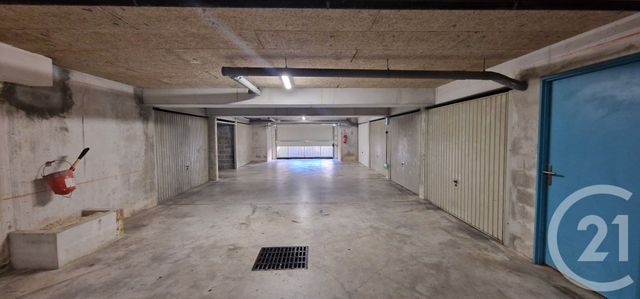 Appartement T2 à vendre - 2 pièces - 49.4 m2 - HYERES - 83 - PROVENCE-ALPES-COTE-D-AZUR - Century 21 Le Rocher