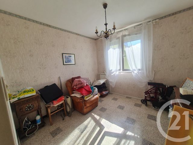 Appartement F4 à vendre - 4 pièces - 76.24 m2 - LA GARDE - 83 - PROVENCE-ALPES-COTE-D-AZUR - Century 21 Le Rocher