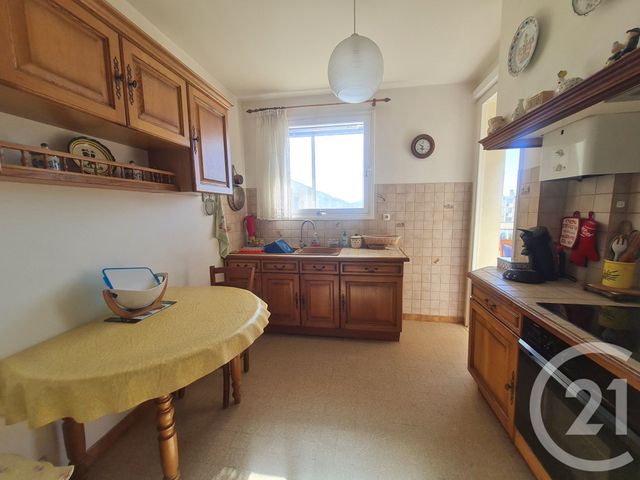 Appartement F4 à vendre - 4 pièces - 76.24 m2 - LA GARDE - 83 - PROVENCE-ALPES-COTE-D-AZUR - Century 21 Le Rocher