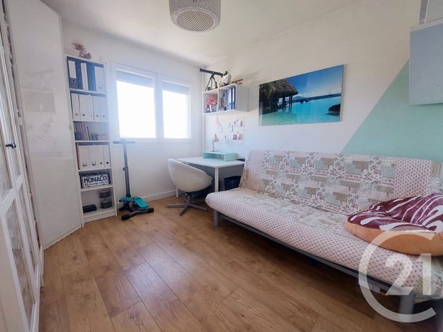 Appartement F5 à vendre - 5 pièces - 92.13 m2 - LA GARDE - 83 - PROVENCE-ALPES-COTE-D-AZUR - Century 21 Le Rocher