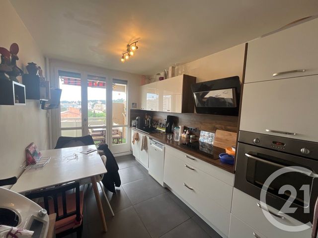 Appartement F5 à vendre - 5 pièces - 92.13 m2 - LA GARDE - 83 - PROVENCE-ALPES-COTE-D-AZUR - Century 21 Le Rocher