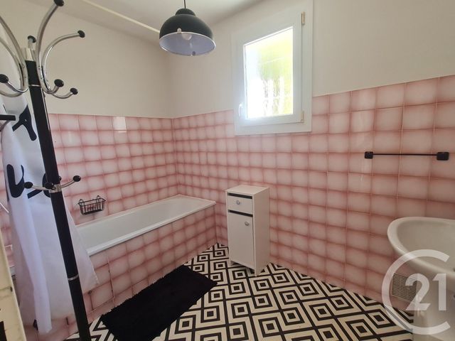 maison à vendre - 5 pièces - 136.0 m2 - LA GARDE - 83 - PROVENCE-ALPES-COTE-D-AZUR - Century 21 Le Rocher