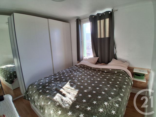 Appartement F3 à louer - 3 pièces - 53.4 m2 - AUBAGNE - 13 - PROVENCE-ALPES-COTE-D-AZUR - Century 21 Le Rocher