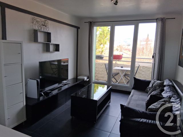 Appartement F3 à louer - 3 pièces - 53.4 m2 - AUBAGNE - 13 - PROVENCE-ALPES-COTE-D-AZUR - Century 21 Le Rocher