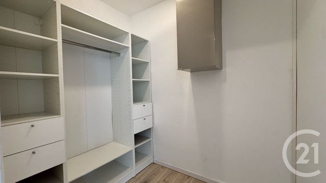 Appartement F3 à vendre - 3 pièces - 60.04 m2 - LA GARDE - 83 - PROVENCE-ALPES-COTE-D-AZUR - Century 21 Le Rocher