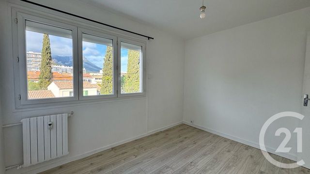 Appartement F3 à vendre - 3 pièces - 60.04 m2 - LA GARDE - 83 - PROVENCE-ALPES-COTE-D-AZUR - Century 21 Le Rocher