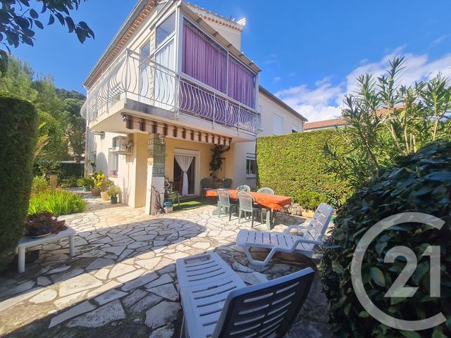 maison à vendre - 7 pièces - 160.0 m2 - LA GARDE - 83 - PROVENCE-ALPES-COTE-D-AZUR - Century 21 Le Rocher