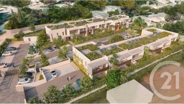 Appartement F3 à vendre - 3 pièces - 65.0 m2 - LA FARLEDE - 83 - PROVENCE-ALPES-COTE-D-AZUR - Century 21 Le Rocher