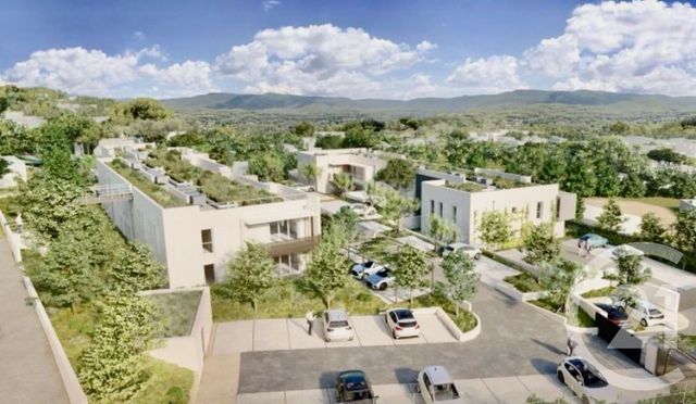 Appartement F3 à vendre - 3 pièces - 65.0 m2 - LA FARLEDE - 83 - PROVENCE-ALPES-COTE-D-AZUR - Century 21 Le Rocher